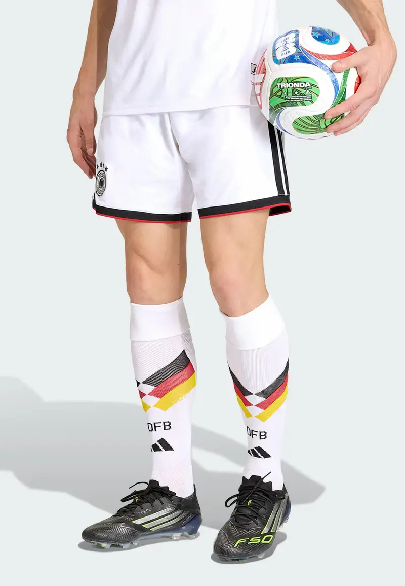 Pantaloni sportivi 'Deutschland 26 Authentic' nero / bianco miniatura 2