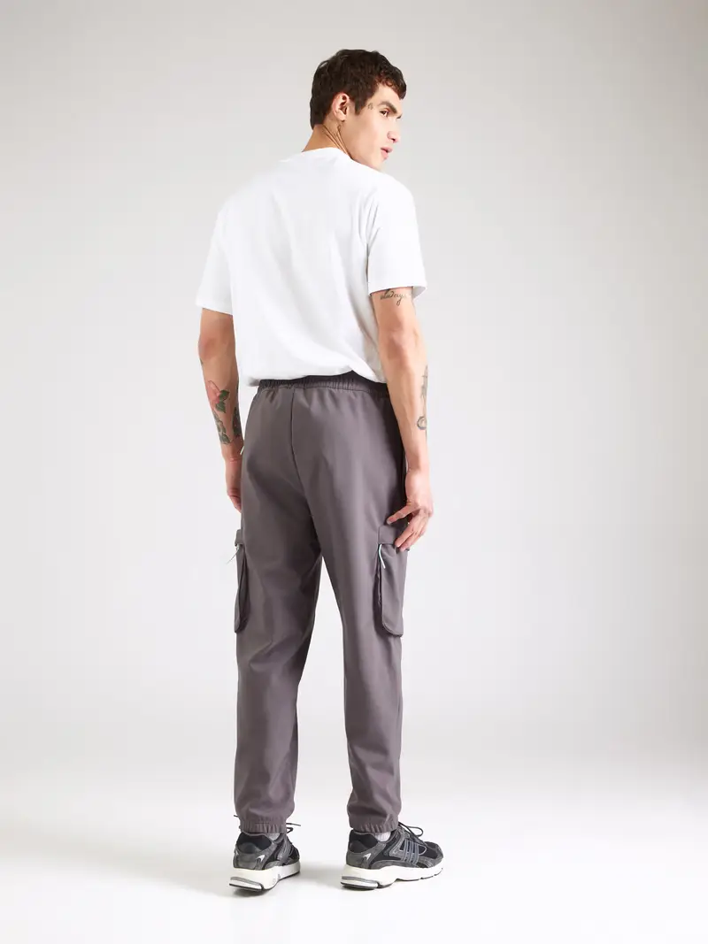 Pantaloni sportivi 'Mercedes - AMG Petronas Formula One Team' grigio / menta miniatura 3