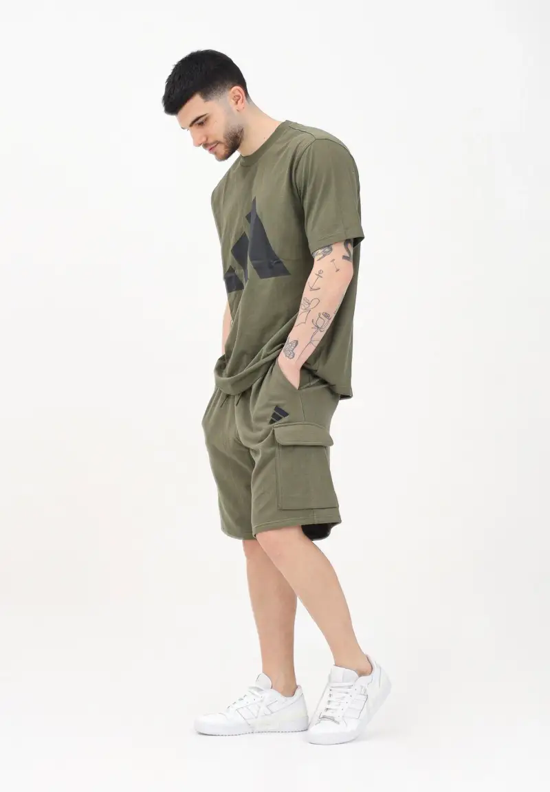 Shorts sportivo Essentials Cargo verde da uomo miniatura 2
