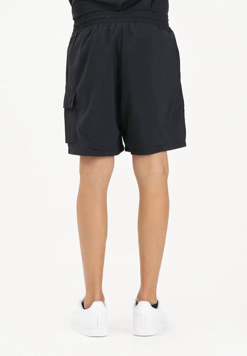 Shorts sportivo Essentials Small Logo Cargo Chelsea nero da uomo miniatura 3