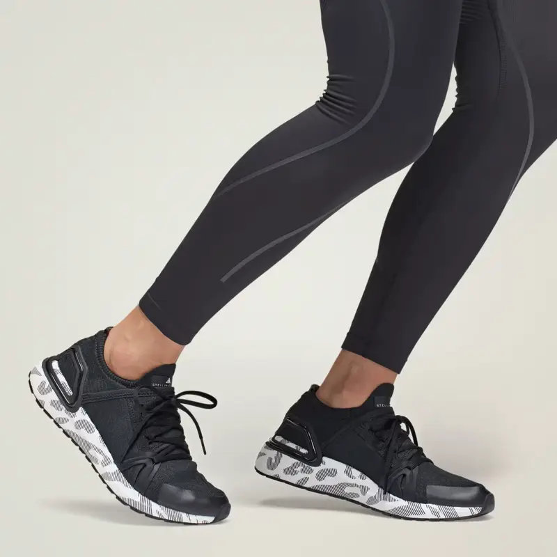 Scarpe adidas by Stella McCartney Ultraboost DNA Core Black miniatura 2