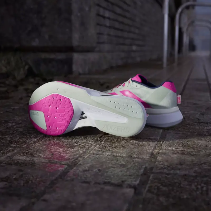 Scarpe Adizero Boston 13 BMW Berlino Marathon 2025 Linen Green miniatura 3