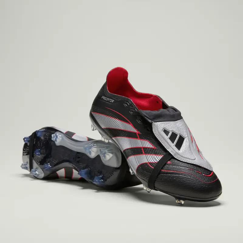 Scarpe da calcio Predator Obsidian Strike con linguetta pieghevole per terreni solidi/multipli Core Black