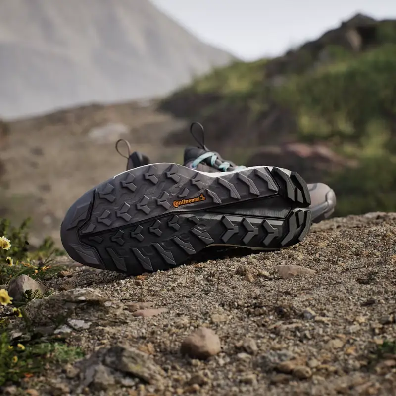 Scarpe da hiking Terrex Free Hiker 2.0 Low Gore-Tex Trace Brown miniatura 3