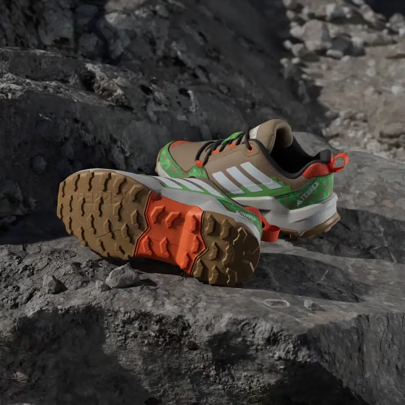 Scarpe da trekking adidas Minecraft Terrex AX4R Cardboard miniatura 2