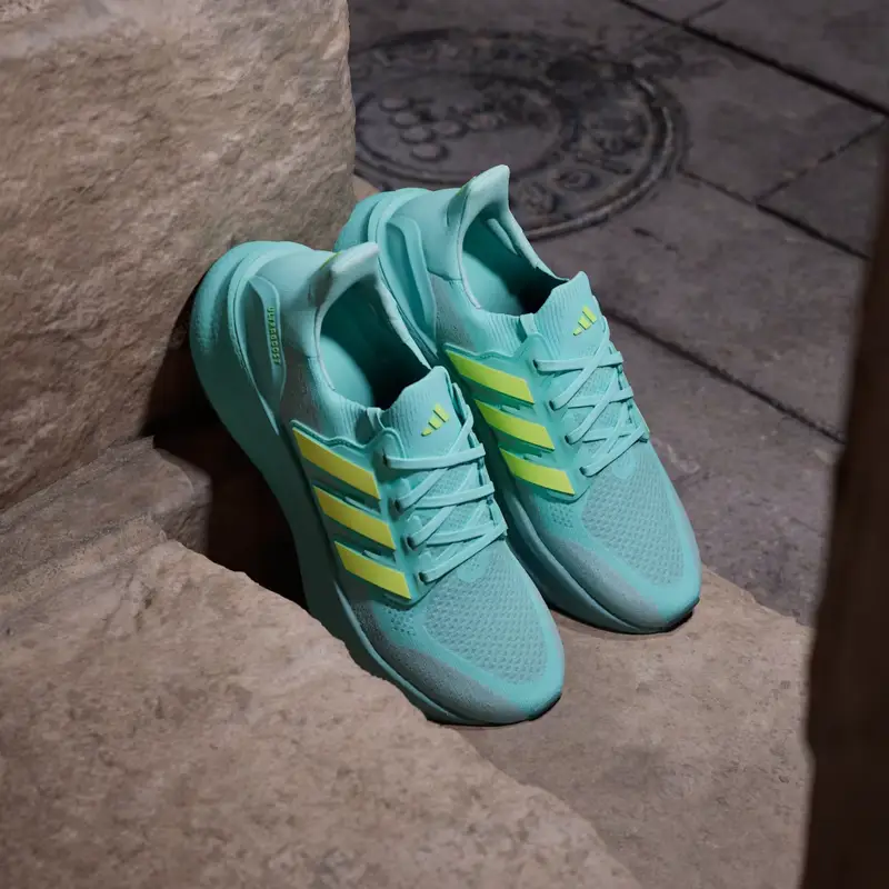 Scarpe Ultraboost 5 Flash Aqua miniatura 4