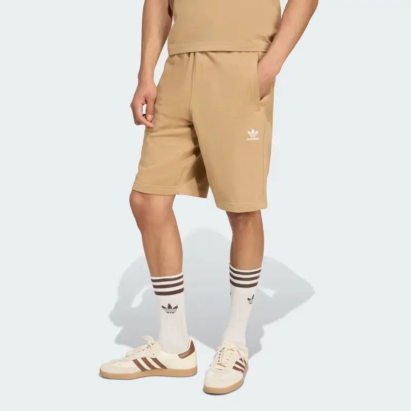 Short Essentials Trefoil Beige