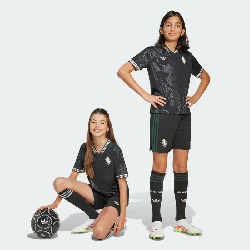 Short kit Third junior Juventus 25/26 Black