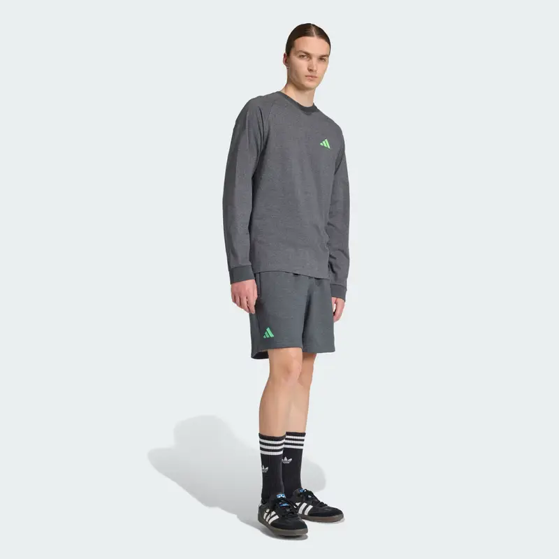 SHORT MERCEDES - AMG PETRONAS FORMULA ONE TEAM PREMIUM SWEAT Dark Grey Heather miniatura 3