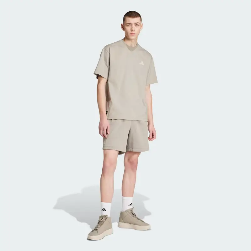 SHORT MERCEDES - AMG PETRONAS FORMULA ONE TEAM PREMIUM SWEAT Putty Beige miniatura 3