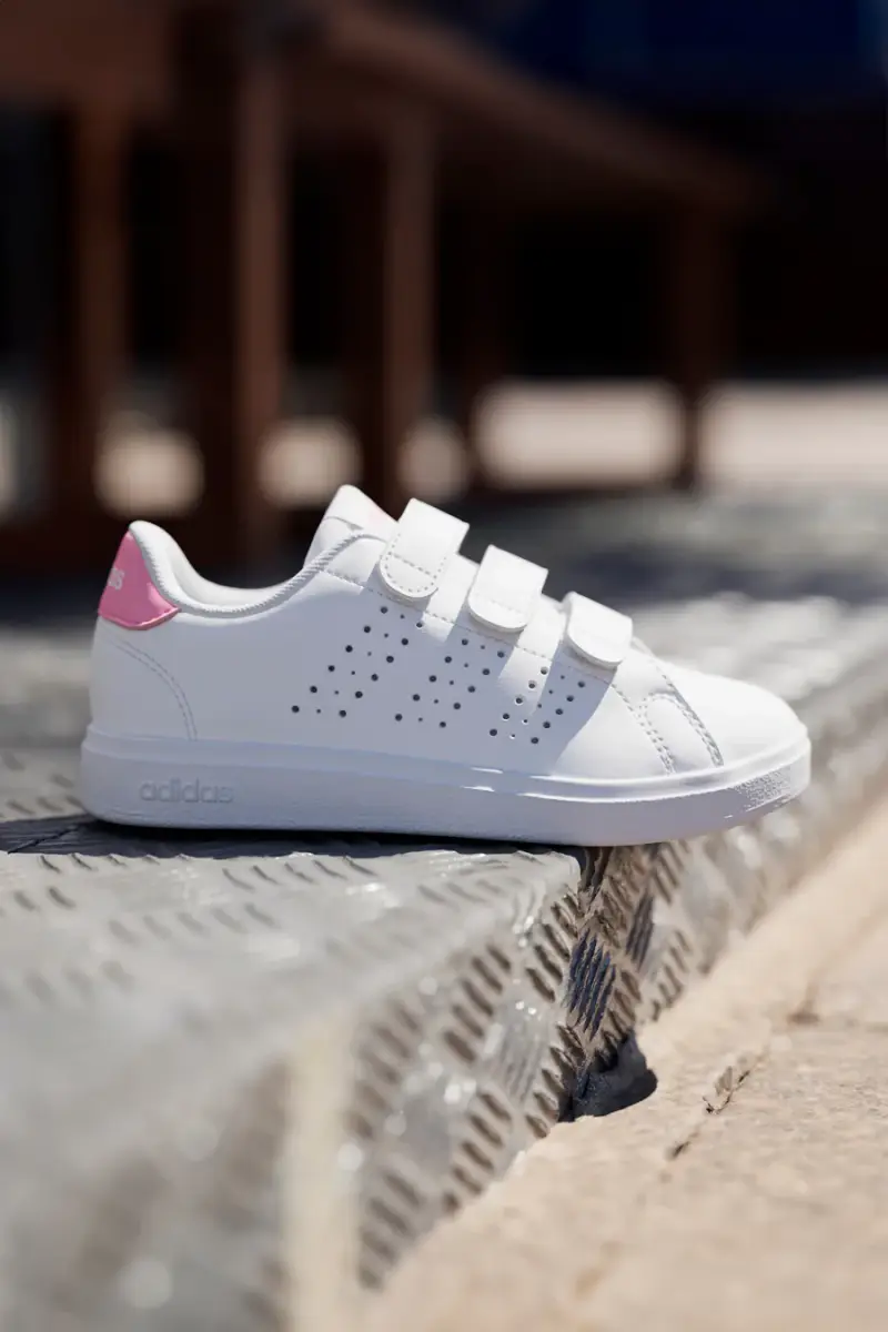 Sneakers bianche con strappo e dettagli rosa Adidas Advantage Base 2 0 CF C [BIANCO