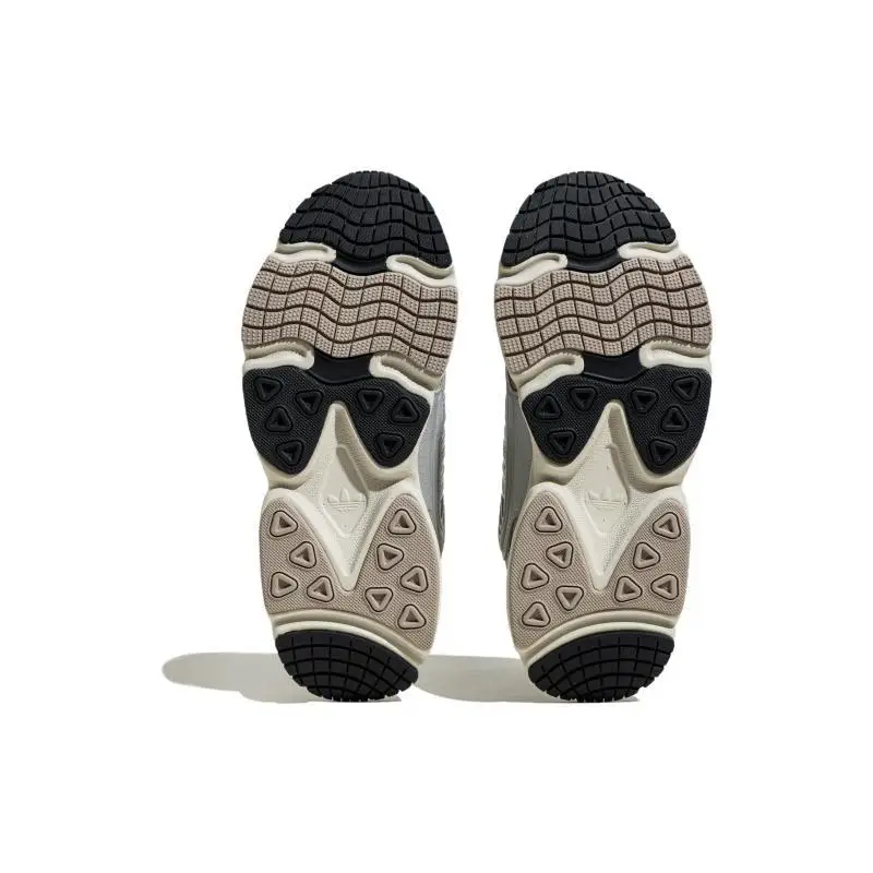 Sneakers da Donna Adidas Ozmillen Bianco Gesso Beige Meraviglia IE5841 42 miniatura 3