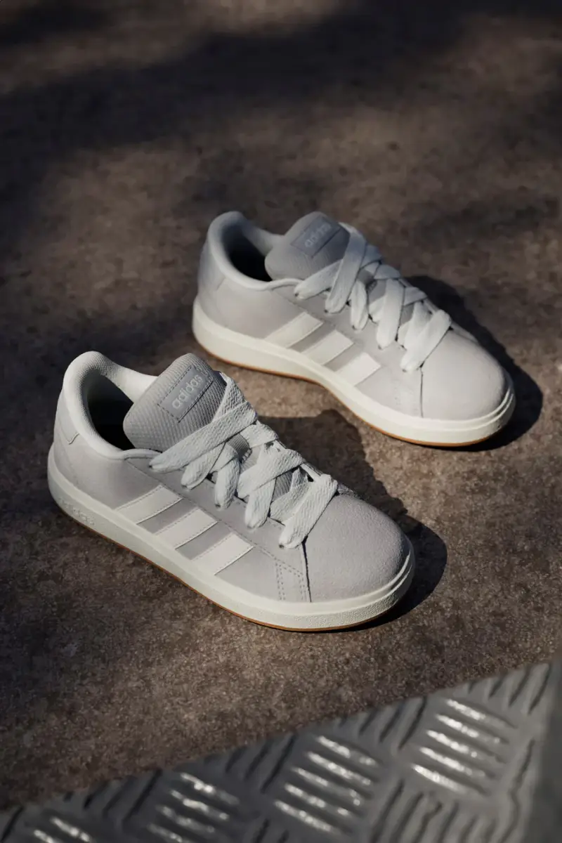 Sneakers Grigio in suede Adidas Grand Court 00s [GRIGIO