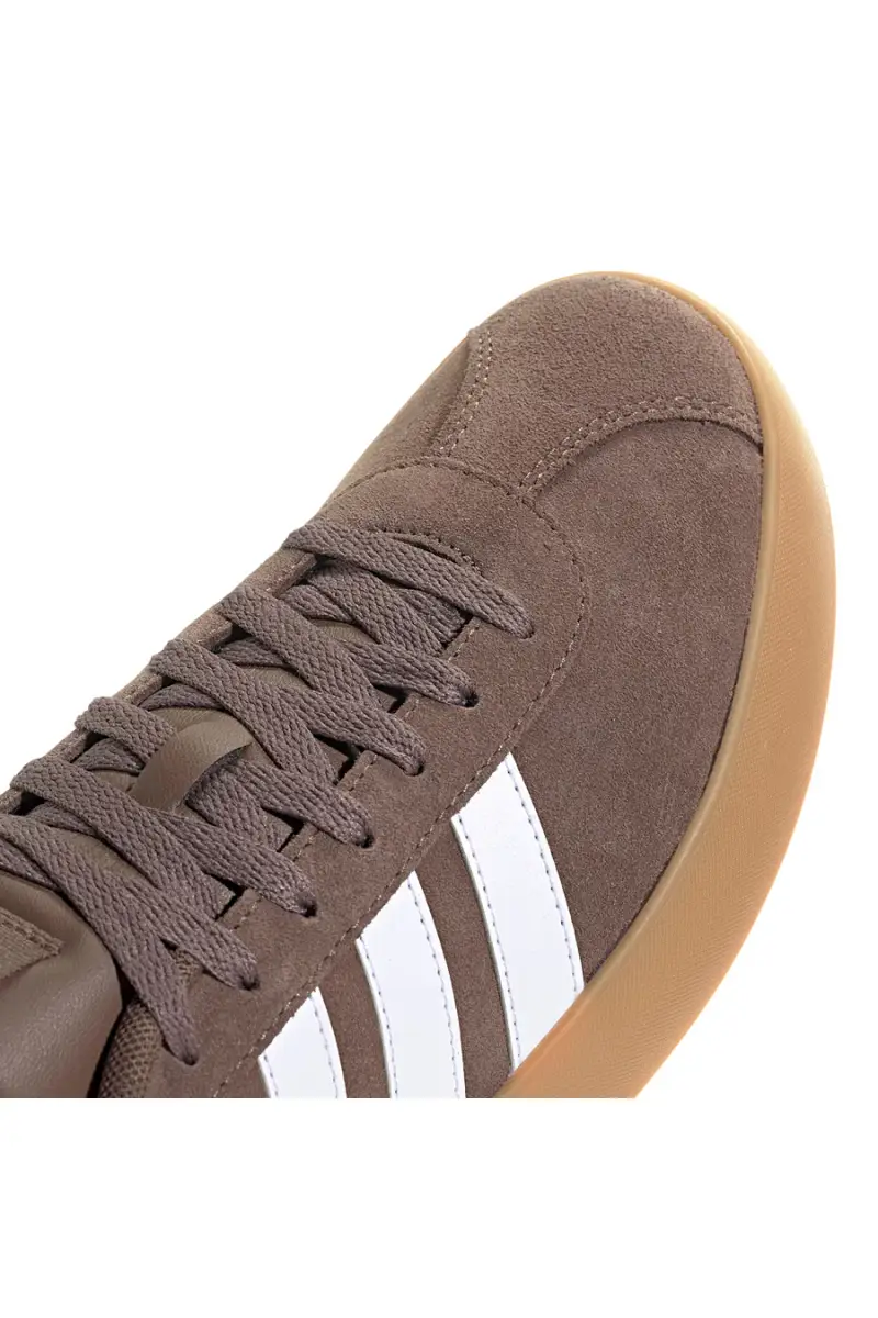 Sneakers marroni con strisce bianche e suola color gum Adidas VL Court 3 [MARRONE] miniatura 5