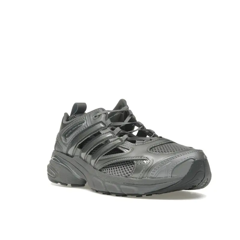 Taqwa Bint Ali x Adistar Pose Iron Metallic Sneakers da donna Grigio IH8562 36 miniatura 3