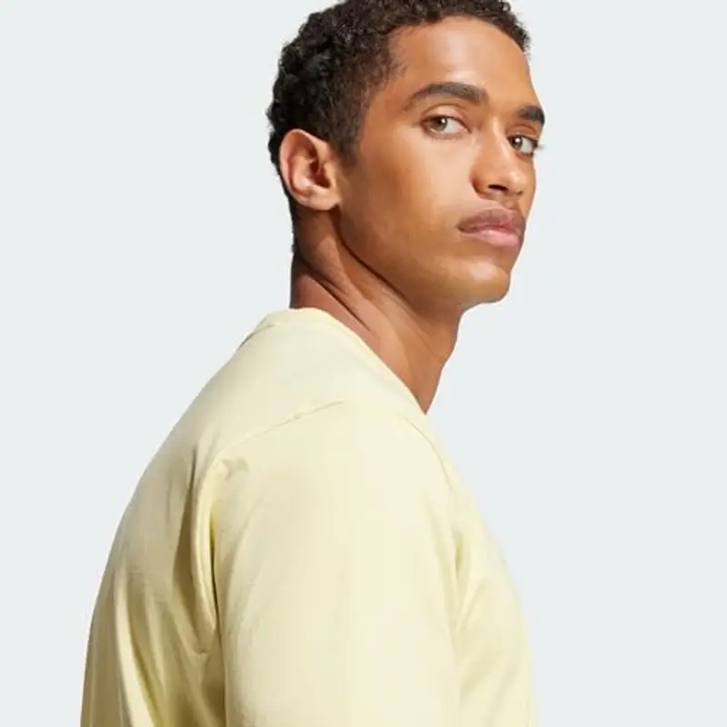 adidas Uomo Essentials Linear Single Jersey Tee, Powder Yellow/Black, S miniatura 2
