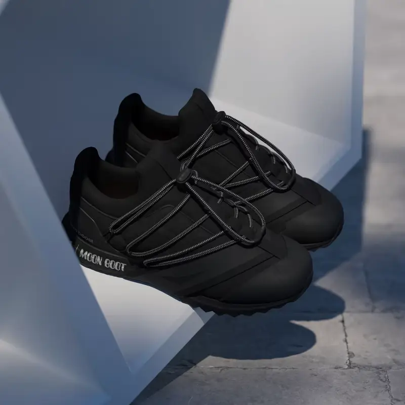 X MOON BOOT ULTRABOOST 1.0 Core Black miniatura 4