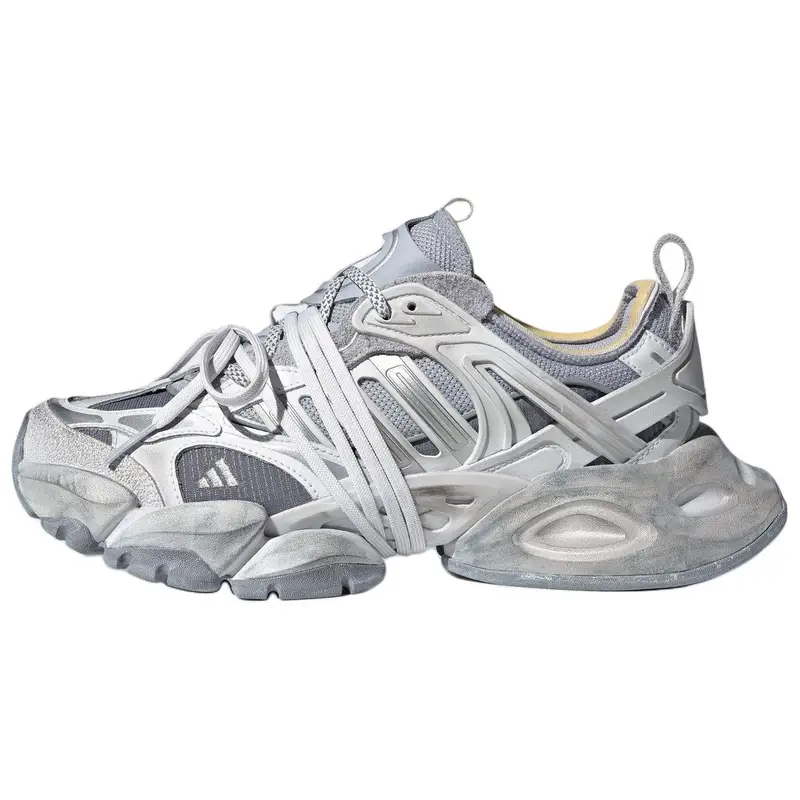XLG Runner Deluxe Grigio Argento Metallizzato Sneakers Unisex Grigio JR9633 46