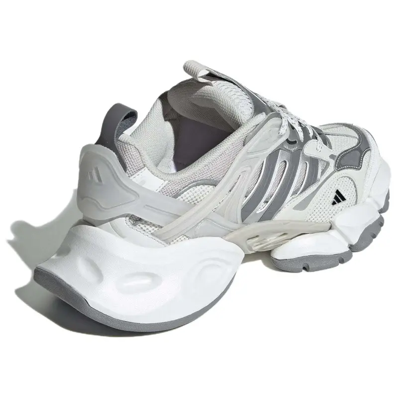 XLG Runner Deluxe Grigio Argento Sneakers Unisex Bianco JP5761 46 miniatura 4