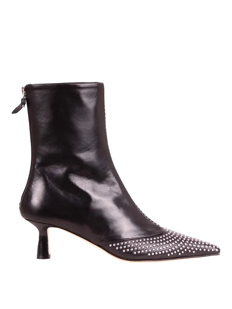 Stivaletto Con T Bar Di Borchie Nero