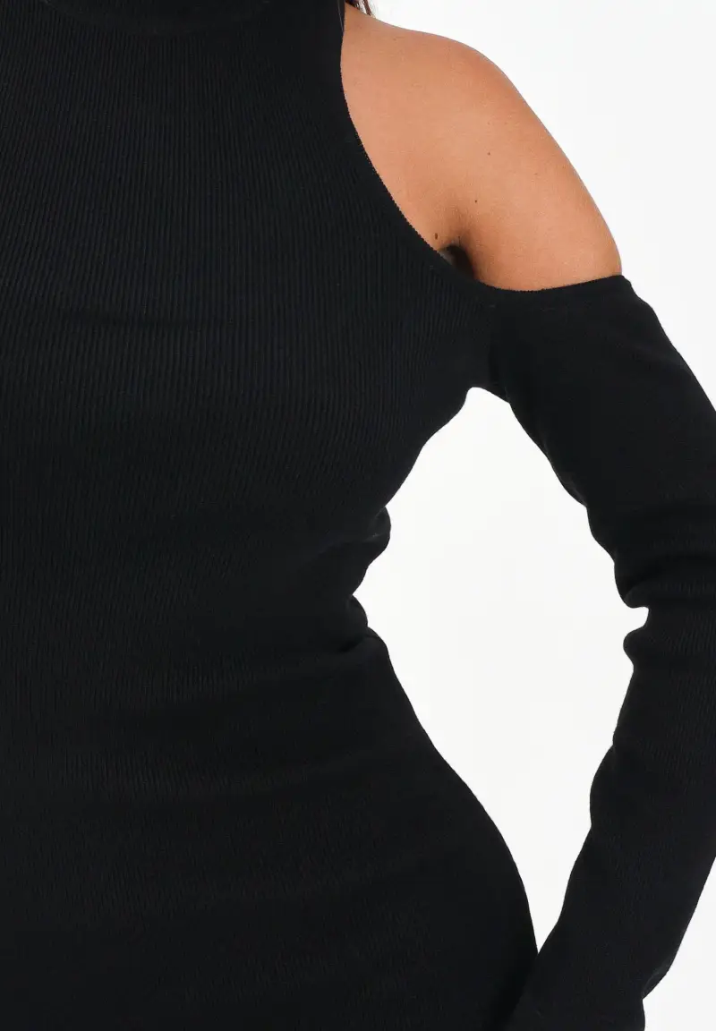 Abito in maglia nera da donna con omeri scoperti miniatura 3