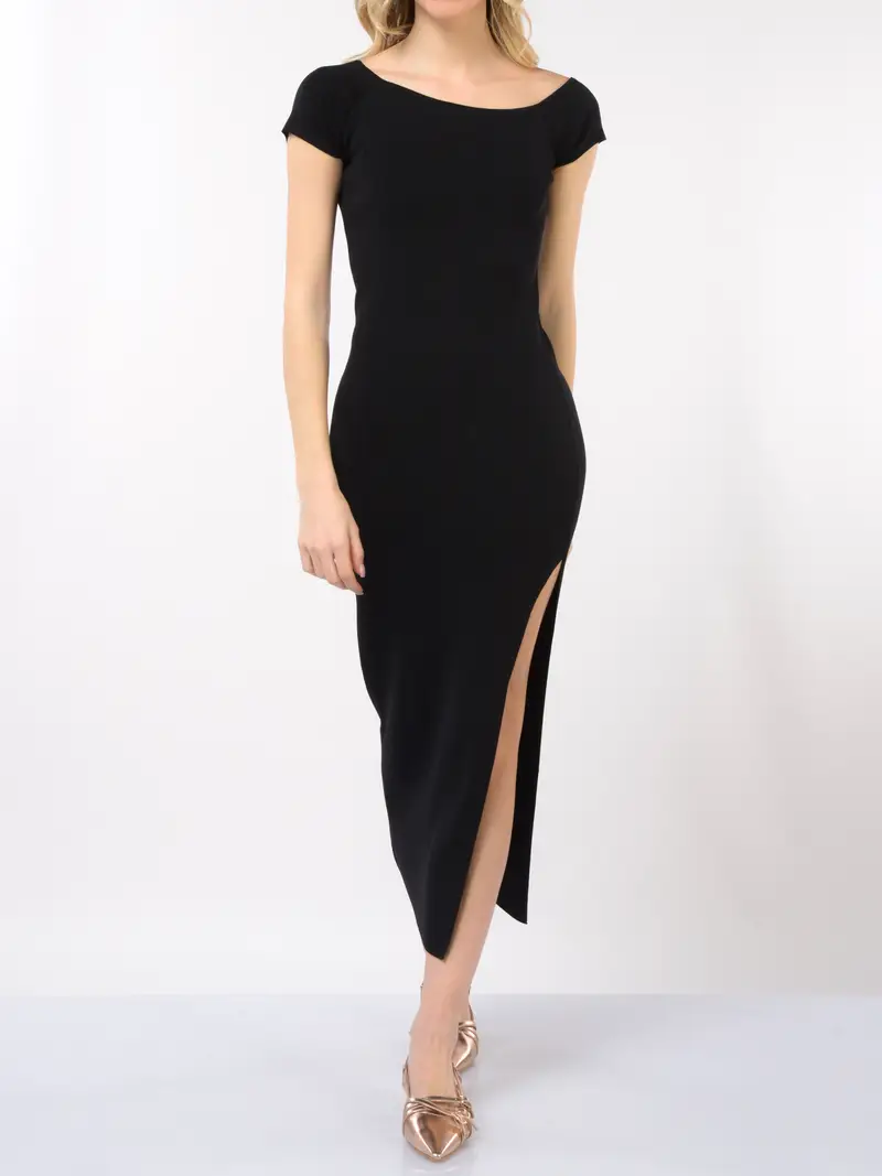 abito lungo da donna Akep in maglia con scollo omerale NERO