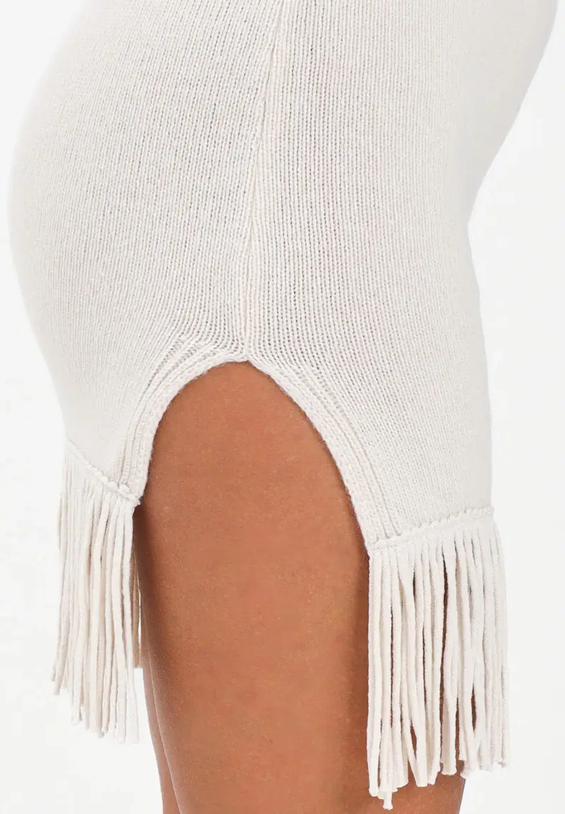 Gonna corta panna da donna con frange e spacco miniatura 3