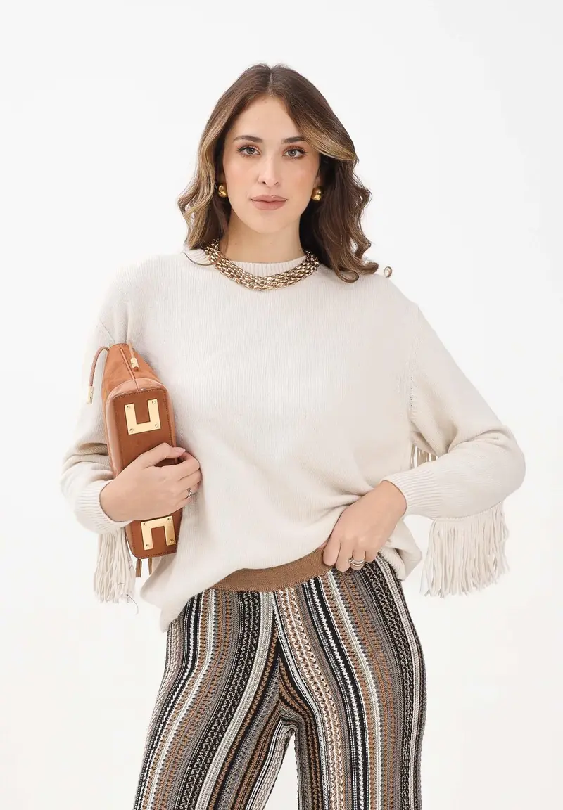 Maglioncino girocollo panna da donna in maglia rasata con frange miniatura 2