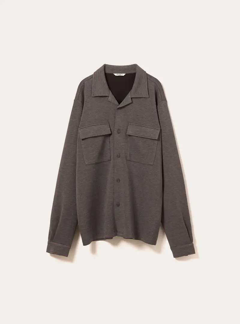 Camicia con tasconi soft touch oversize