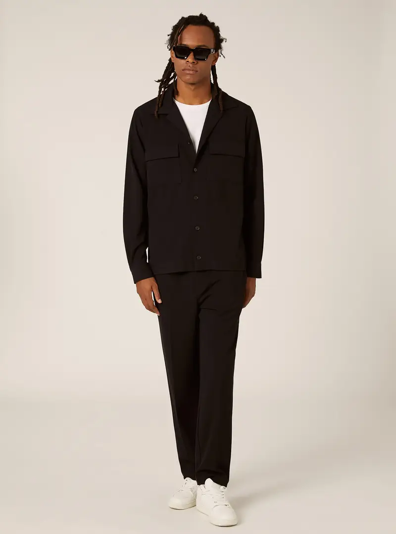 Camicia in twill con tasconi BK1 BLACK