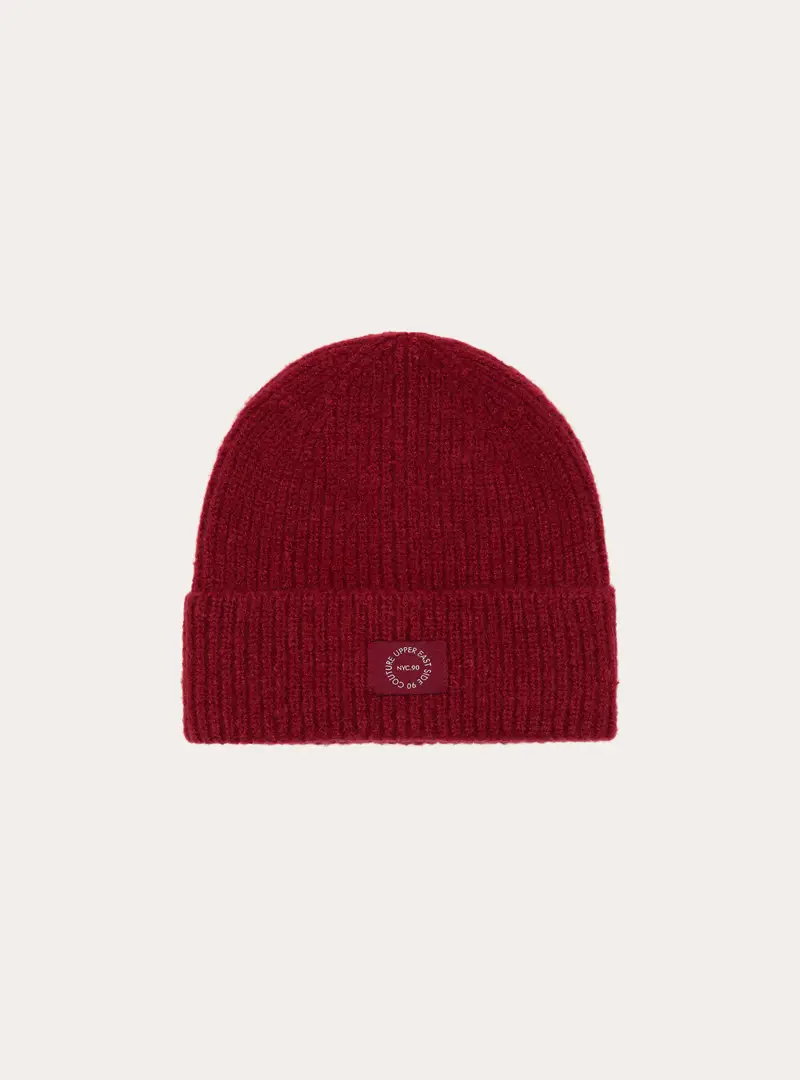Cappello beanie con etichetta