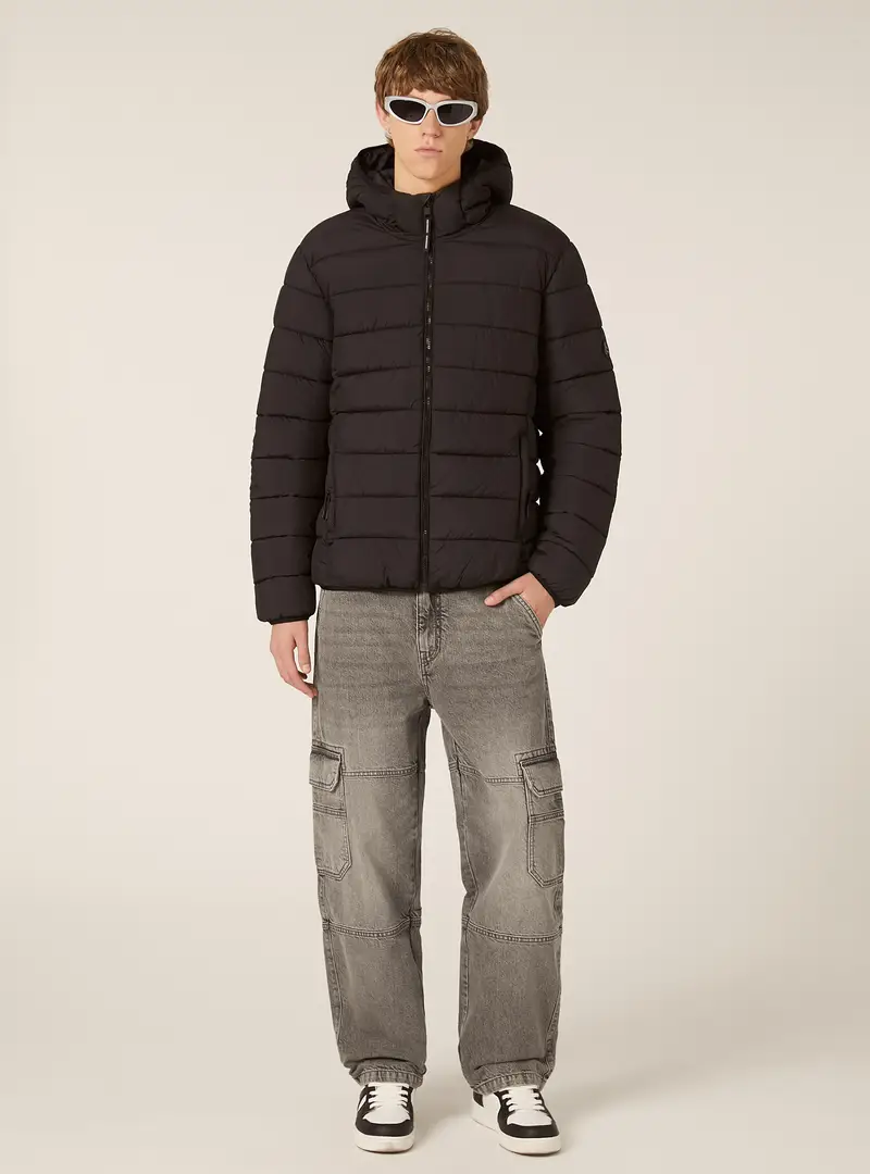 Giubbotto imbottito con cappuccio BK1 BLACK