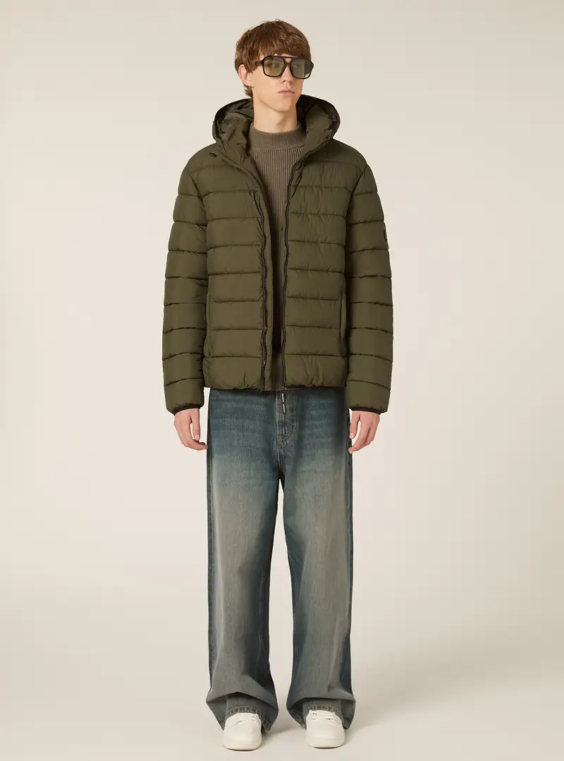 Giubbotto imbottito con cappuccio