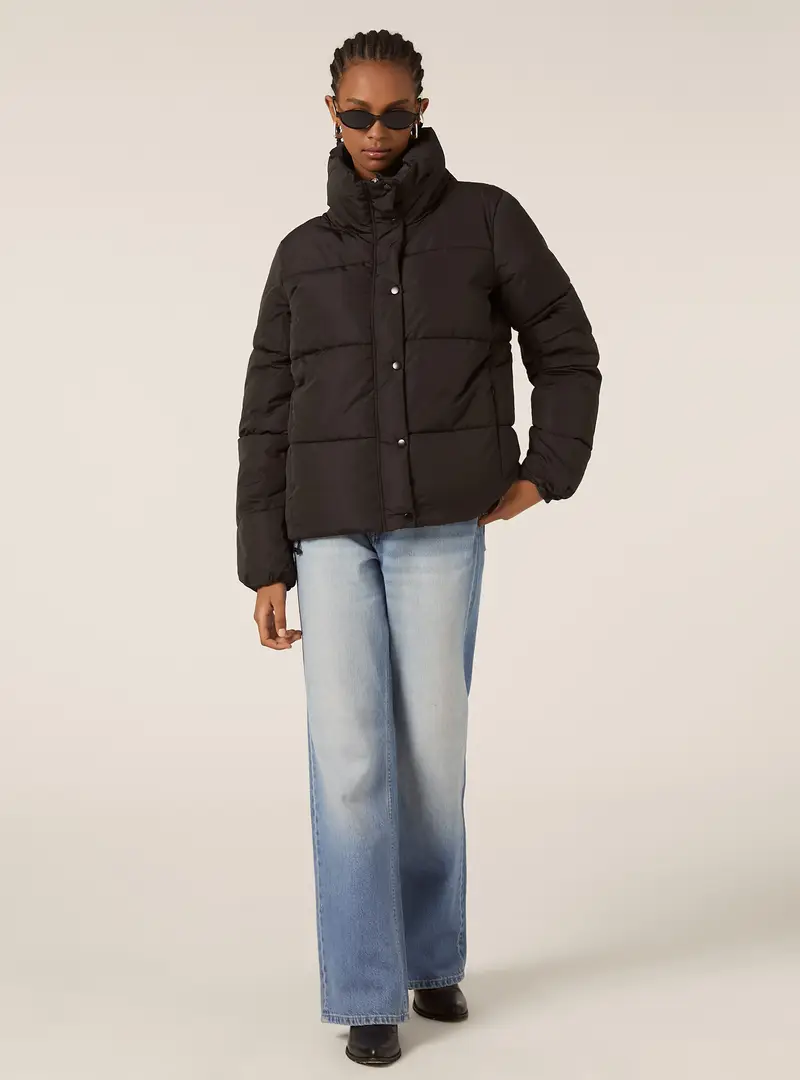 Giubbotto imbottito con collo alto