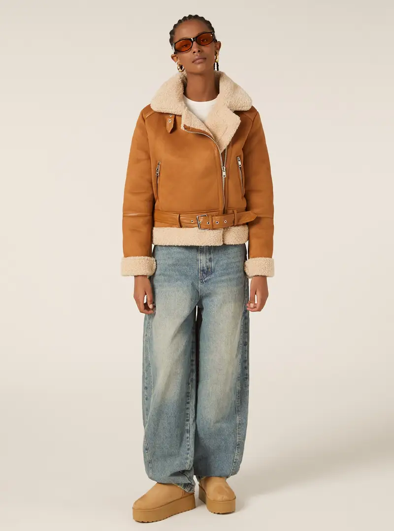 Giubbotto montone effetto camoscio