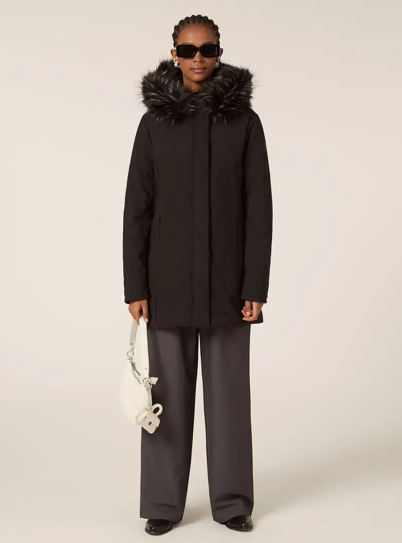 Giubbotto tecnico con cappuccio con pelliccia BK1 BLACK