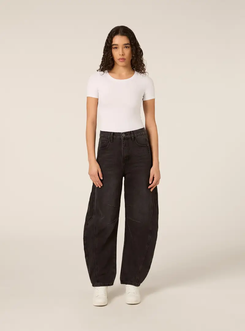 Jeans balloon con tagli ginocchio D000 BLACK