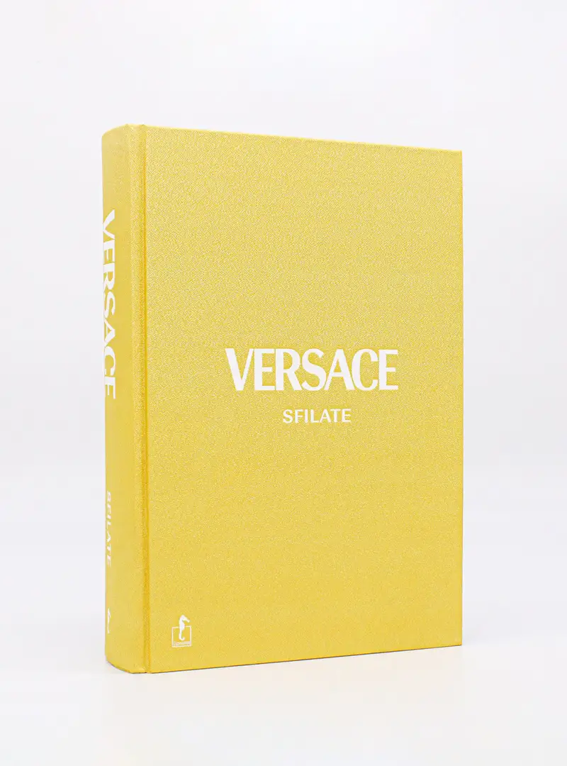 Libro ''Versace. Sfilate''