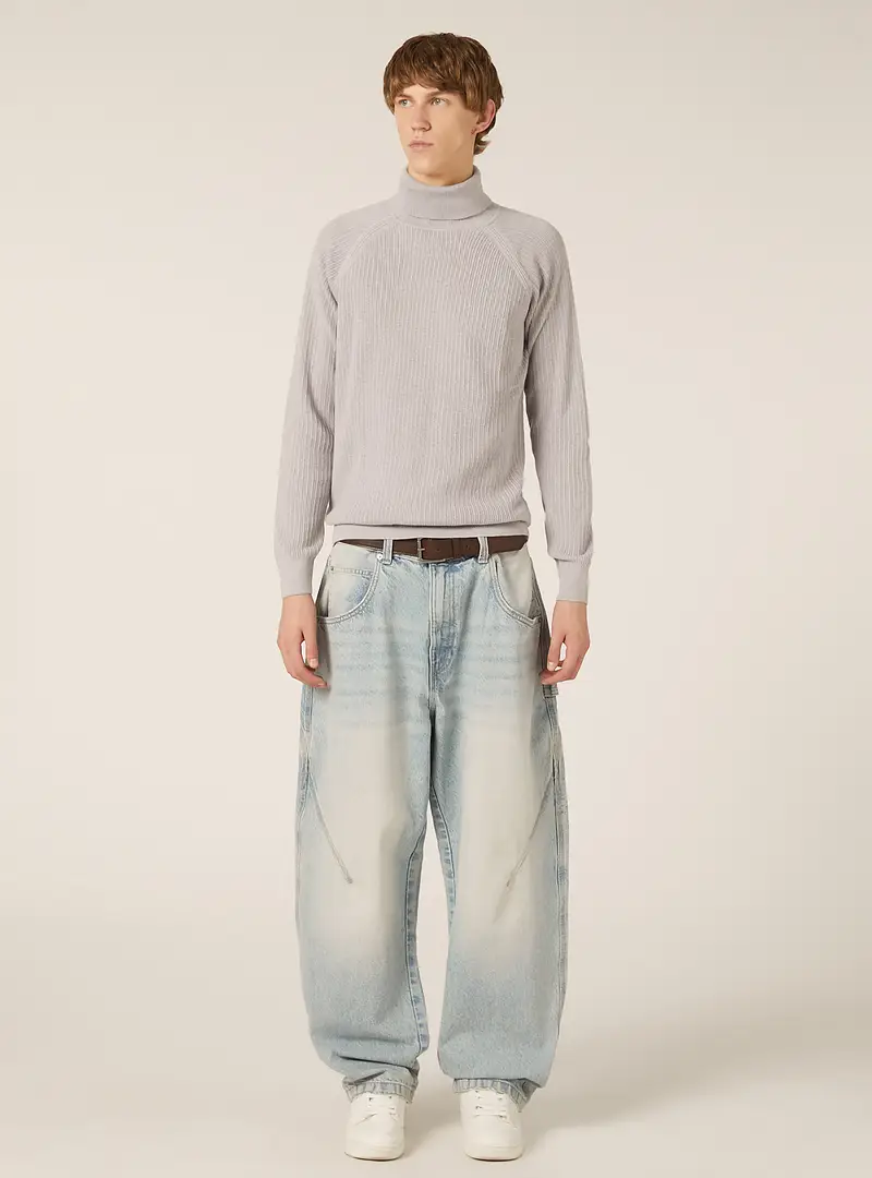 Maglia a collo alto in misto cotone a coste