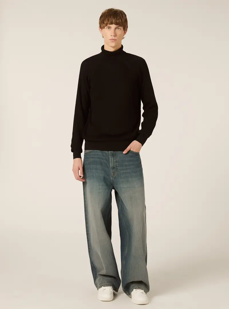 Maglia a collo alto in misto cotone a coste