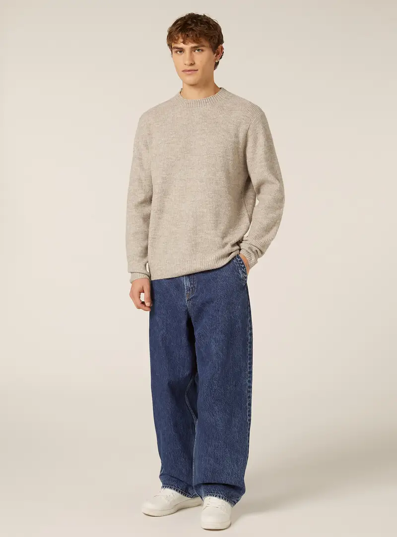 Maglia girocollo a coste