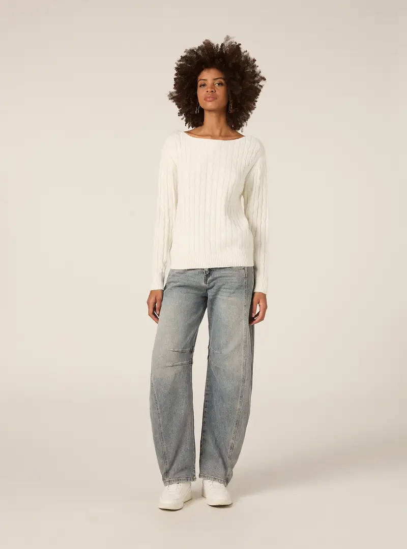 Maglia scollo barca a trecce