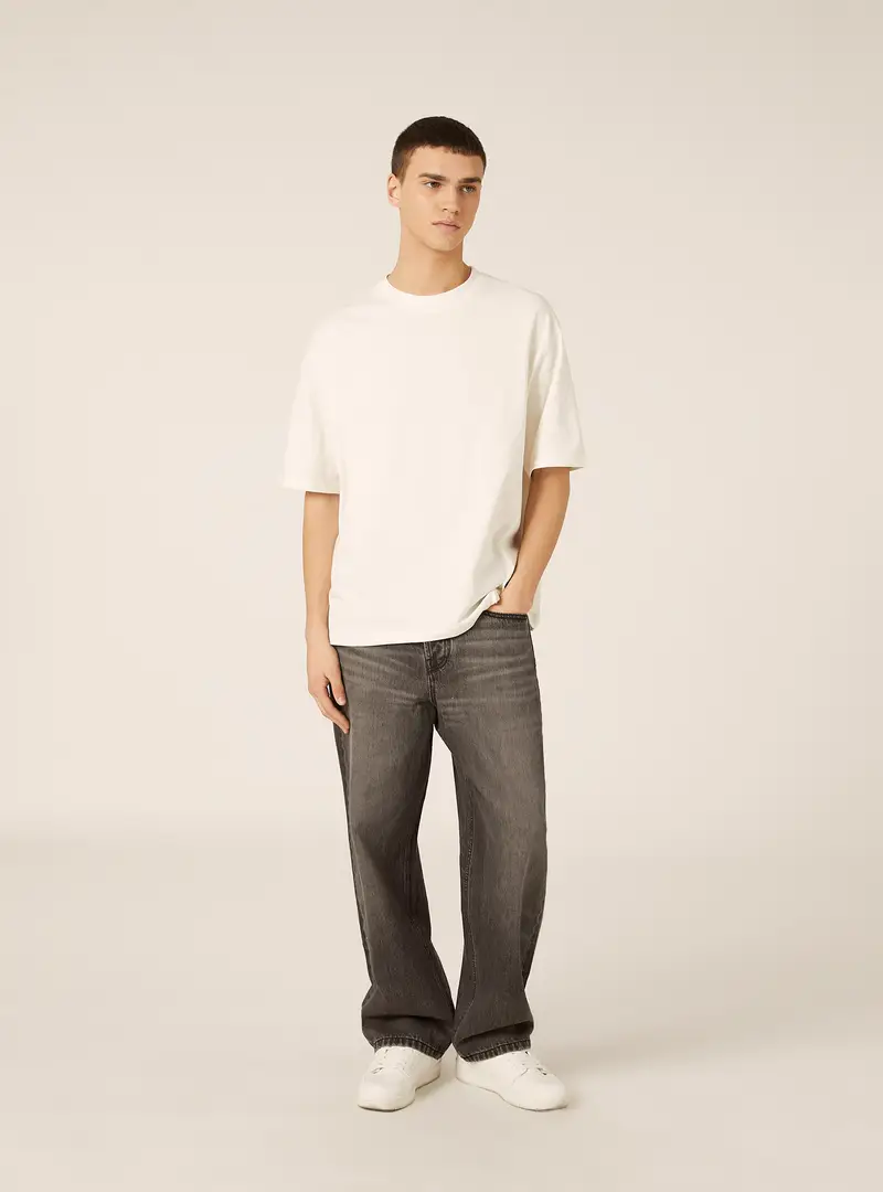 Pantaloni straight fit in denim D000 BLACK