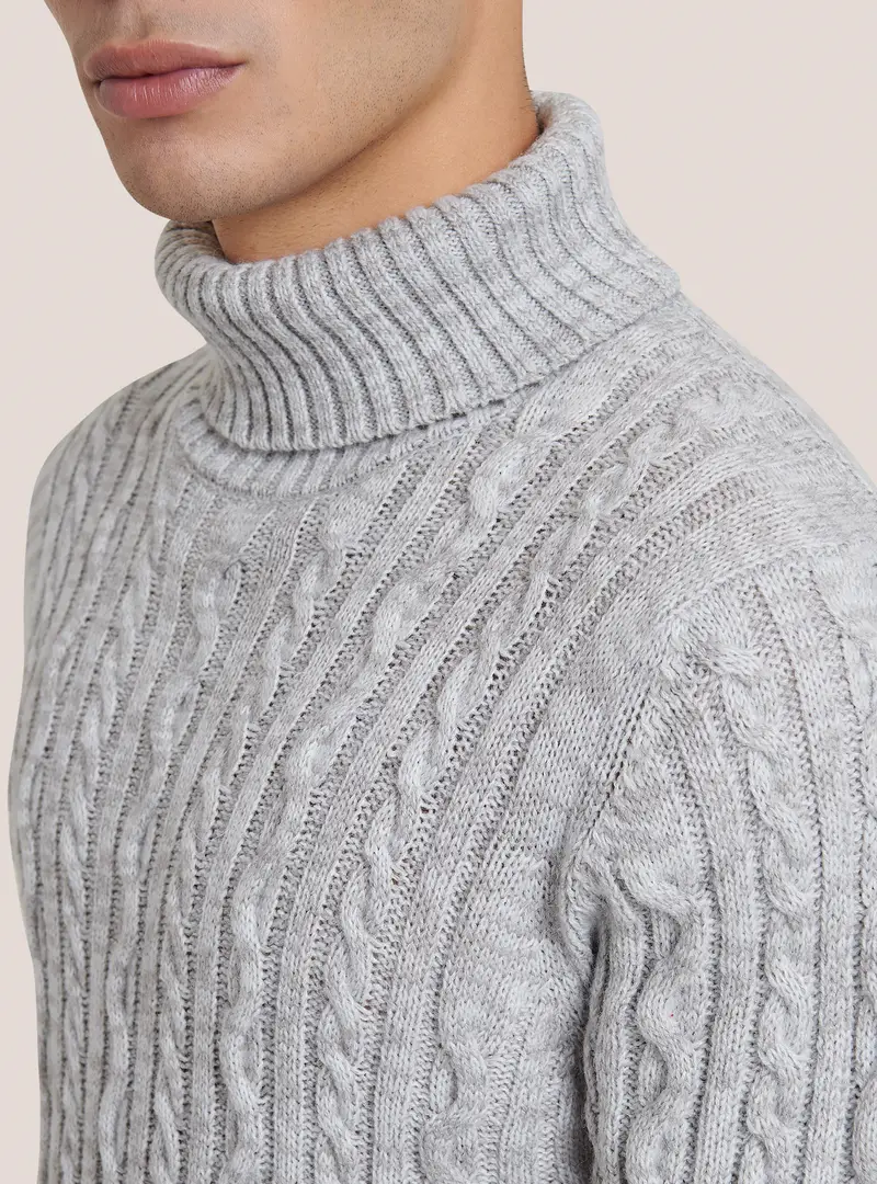 Pullover collo alto con trecce MGY3 GREY