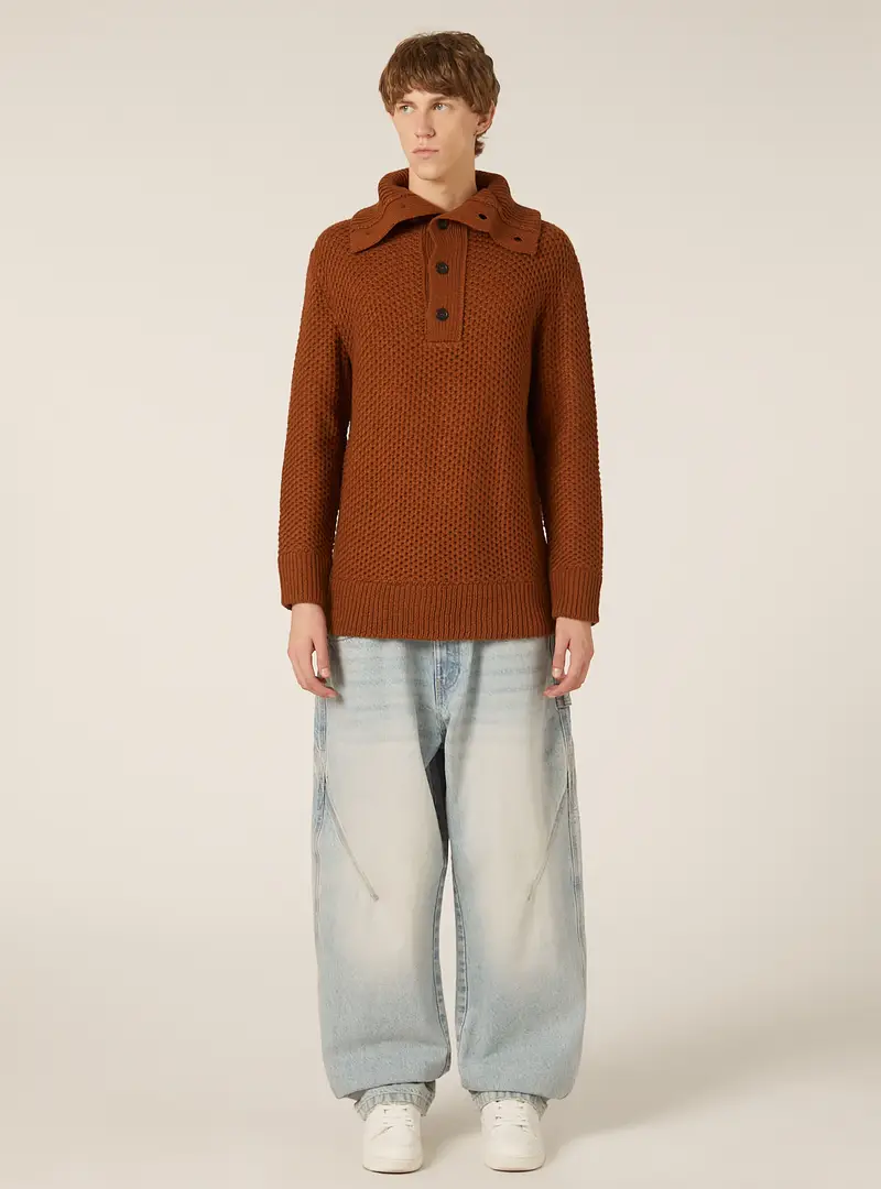 Pullover placchetta con bottoni