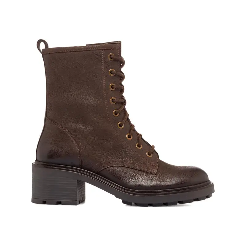 Anfibi marroni in pelle da donna con tacco basso e lacci