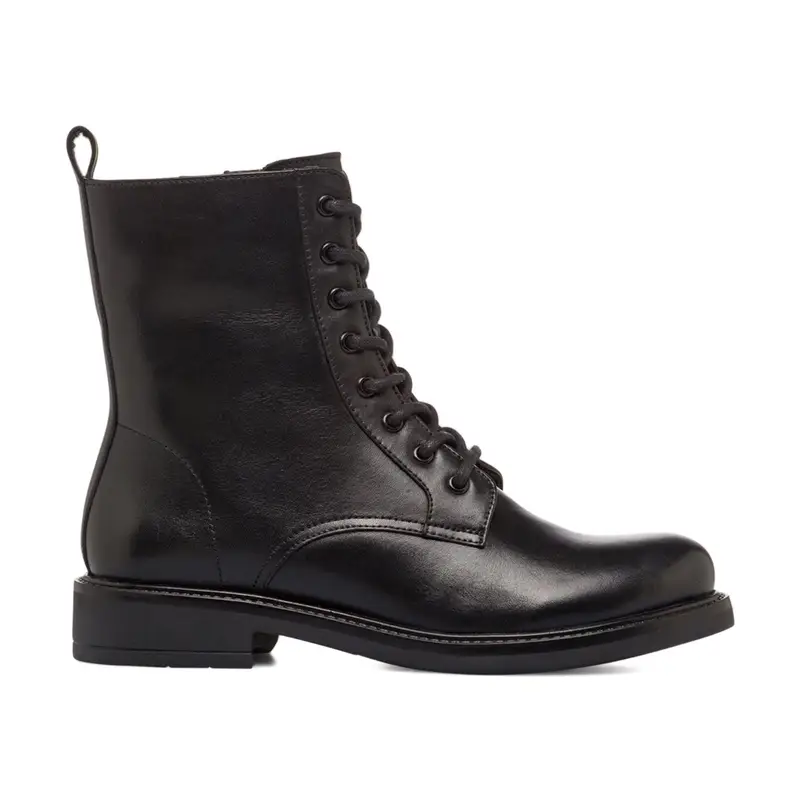 Anfibi neri da donna con lacci in pelle