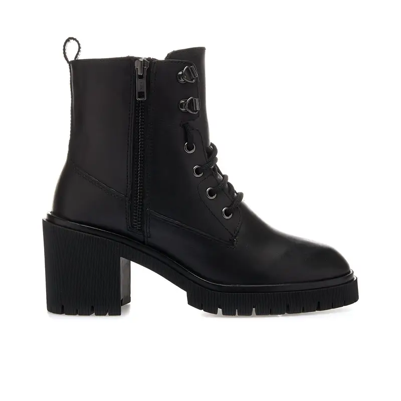 Anfibi neri in pelle con zip laterali e tacco medio largo