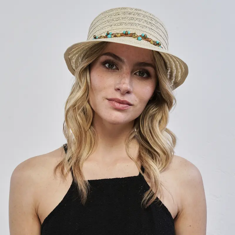 Cappello beige da mare da donna in paglia con perline colorate