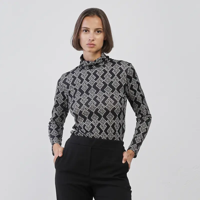 Dolcevita bianca e nera da donna con stampa geometrica